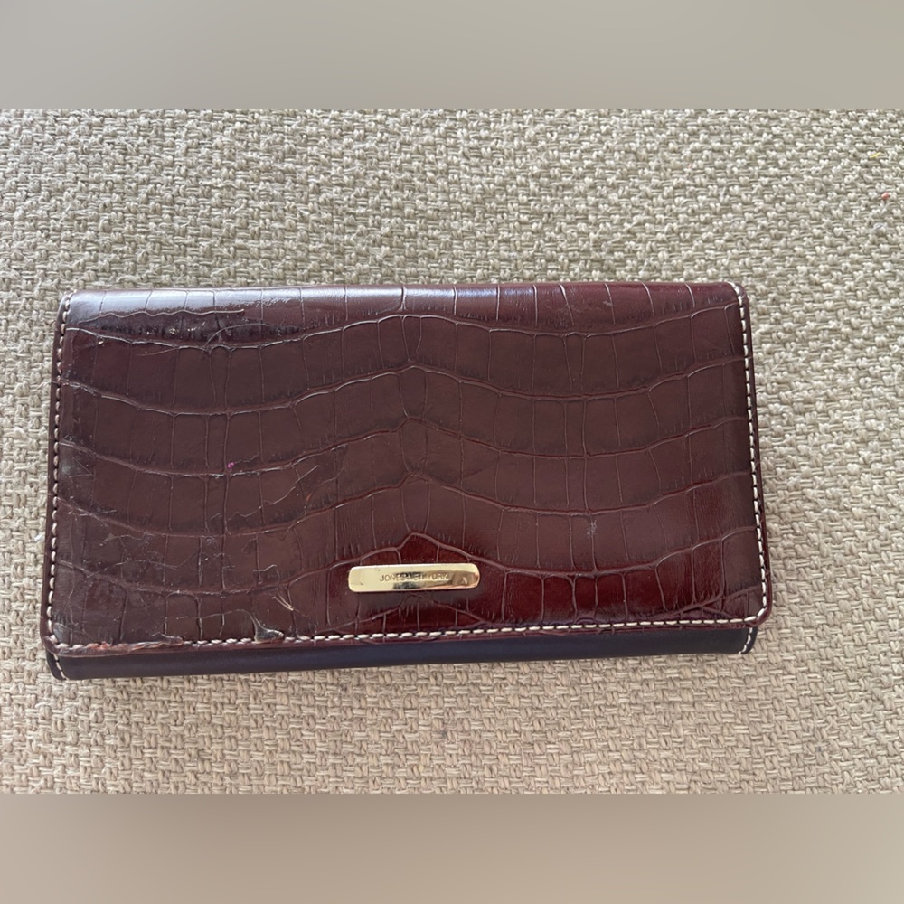 Jones New York Burgundy Crocodile Embossed Wallet